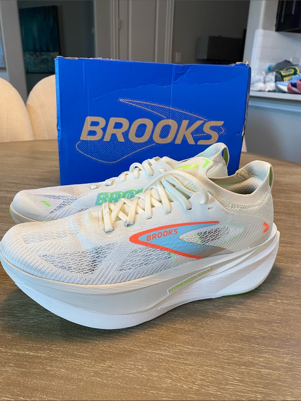 Brooks Hyperion Max 3, Women10 - Picture 4 of 10